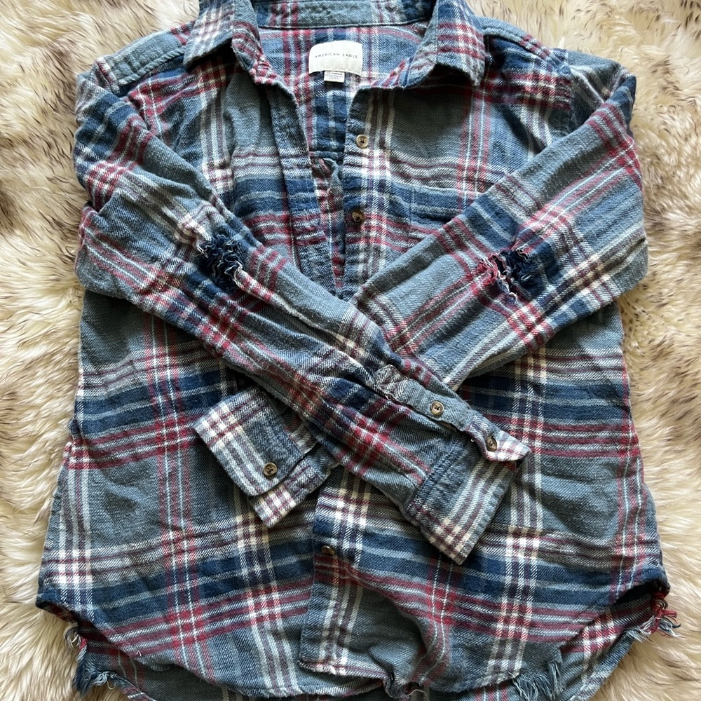American Eagle destroyed/distressed flannnel shirt x-small